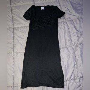 Short Sleeve Body Con Dress - Black